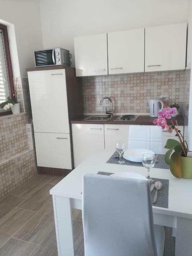 Apartment Gojko Sali